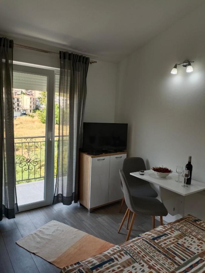 Apartman Freja II Podstrana Eksteriør billede